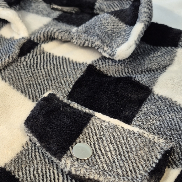 Fleece Crop, Long Sleeves, Silver Buttons Women Jacket, Size M - Picture 14 of 14